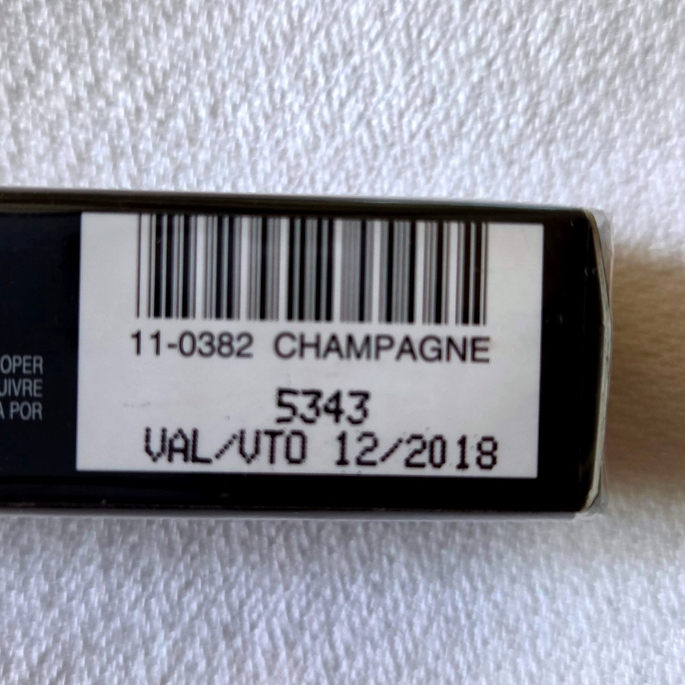 Amway Artistry Light Up Lip Gloss Women 6g Champagne NEW Sealed Shimmer 11-0382 - Picture 3 of 7